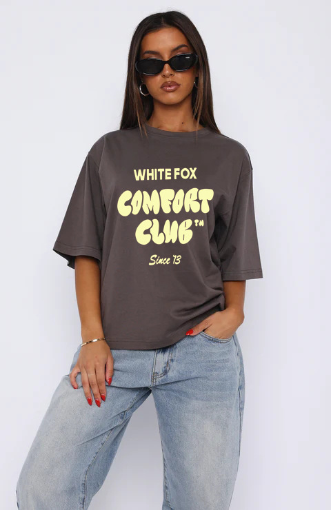 Unisex Comfort Club Oversized T-Shirt
