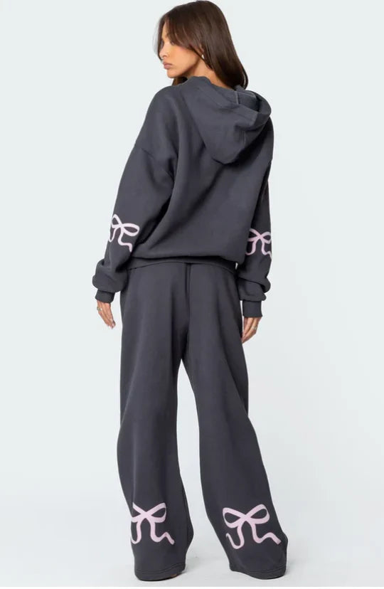 Viral Bow Sweatsuit